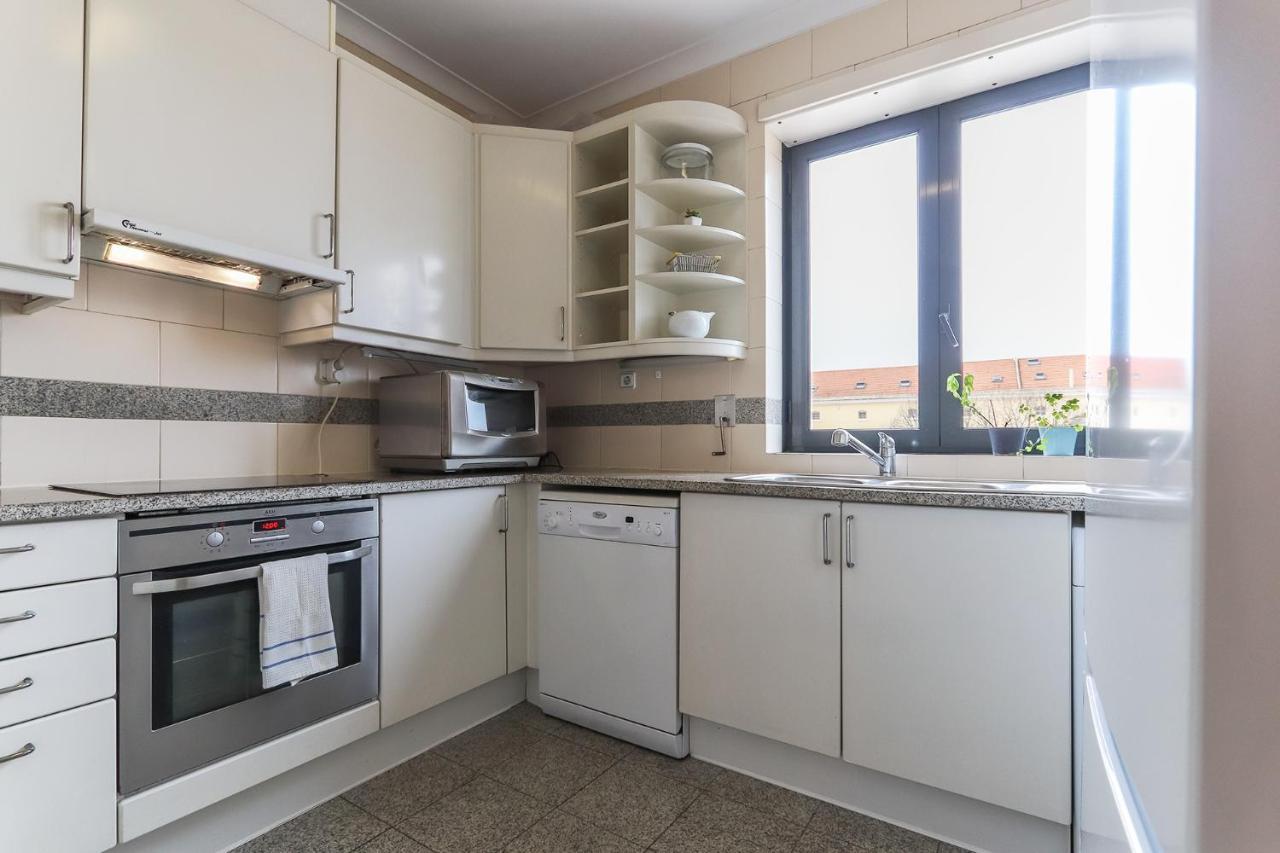 Vita Portucale ! Modern Apartment With Garage Lisboa Dış mekan fotoğraf